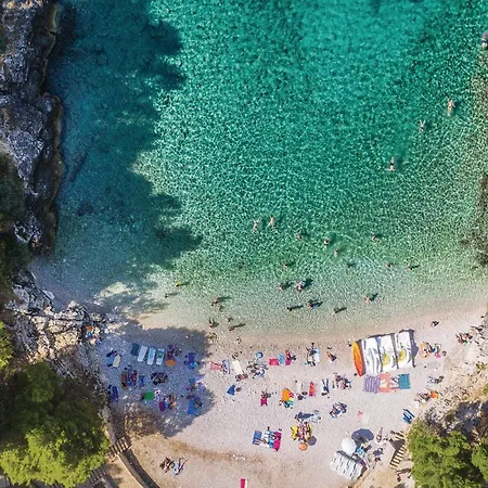 Cozy In Apartment Pula