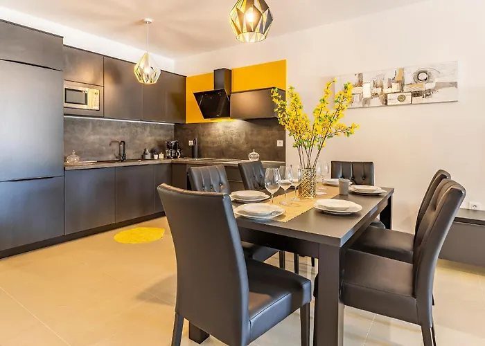 Cozy In Appartement Pula