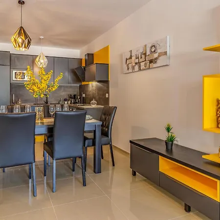 Daire 3 Bedroom Cozy In *